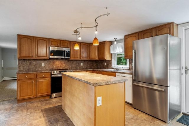 6 Winters Drive, Westminster, MA 01473