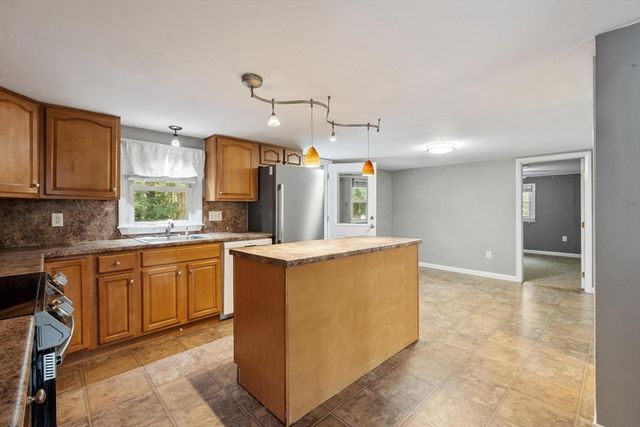 6 Winters Drive, Westminster, MA 01473