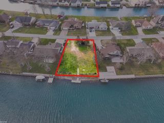 7294 Flamingo Street, Clay Twp, MI 48001