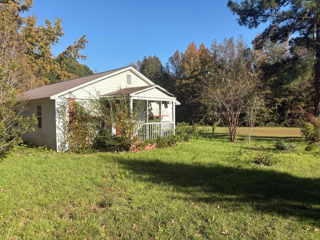 1931 Jack Touchberry Road, Summerton, SC 29148