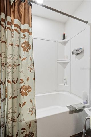 1603 ELLINGTON DRIVE, Dundee, FL 33838