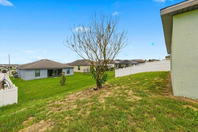 1603 ELLINGTON DRIVE, Dundee, FL 33838