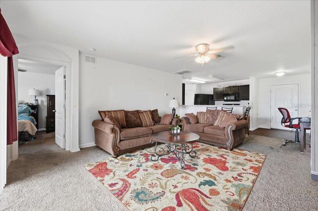 1603 ELLINGTON DRIVE, Dundee, FL 33838