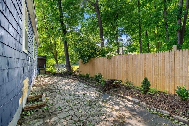 11 Central, Merrimac, MA 01860