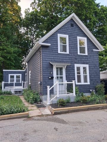 11 Central, Merrimac, MA 01860