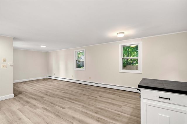 11 Central, Merrimac, MA 01860