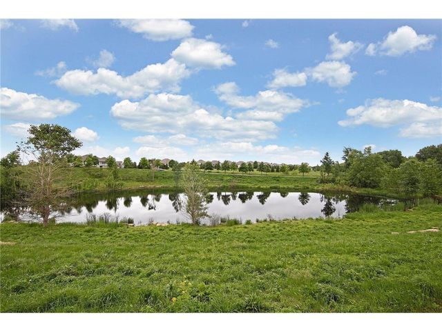 10723 Maple Boulevard, Saint Paul, MN 55129