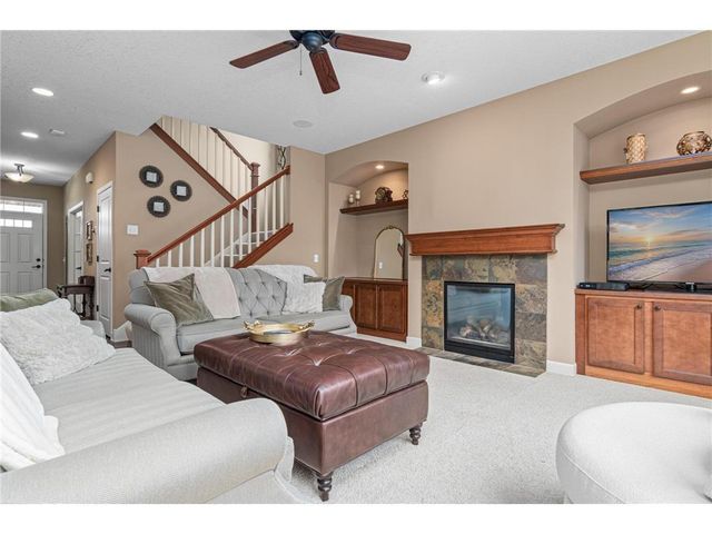 10723 Maple Boulevard, Saint Paul, MN 55129