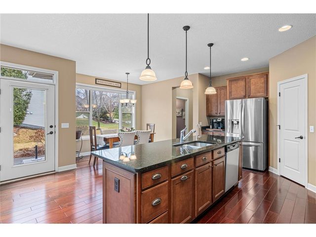 10723 Maple Boulevard, Saint Paul, MN 55129