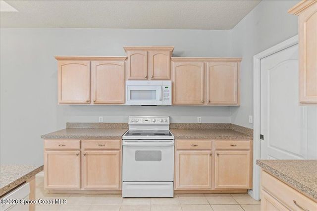 552 Wedge Court SE, Palm Bay, FL 32909