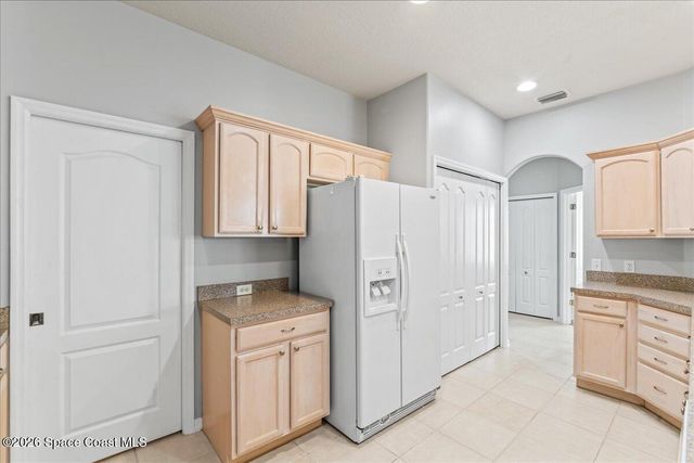 552 Wedge Court SE, Palm Bay, FL 32909