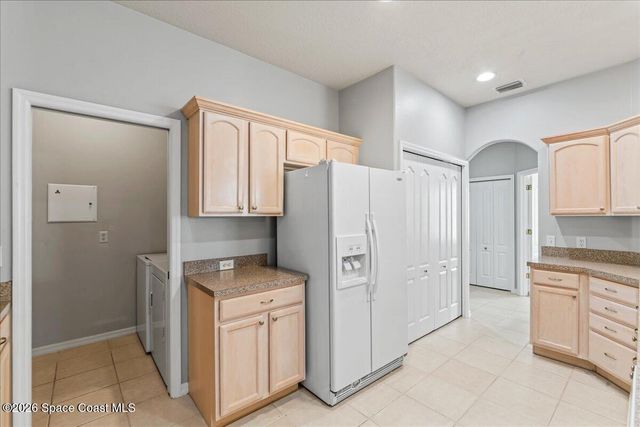 552 Wedge Court SE, Palm Bay, FL 32909