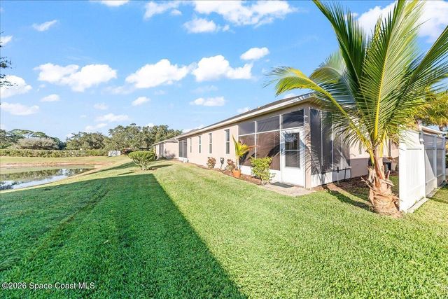 552 Wedge Court SE, Palm Bay, FL 32909