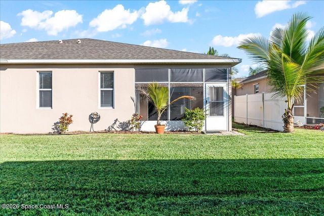 552 Wedge Court SE, Palm Bay, FL 32909