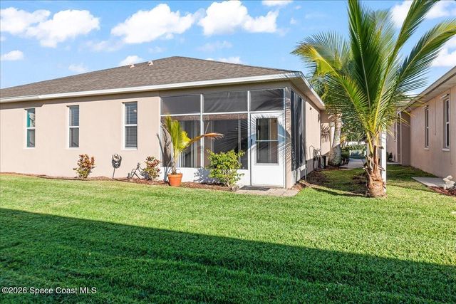 552 Wedge Court SE, Palm Bay, FL 32909