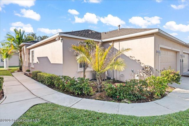 552 Wedge Court SE, Palm Bay, FL 32909