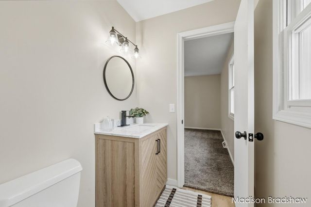 7836 Elbow Drive, Jenison, MI 49428
