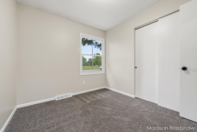 7836 Elbow Drive, Jenison, MI 49428