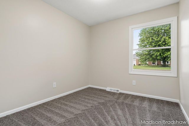 7836 Elbow Drive, Jenison, MI 49428