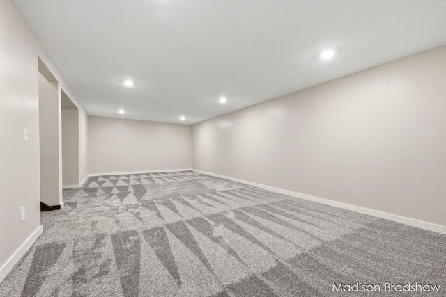 7836 Elbow Drive, Jenison, MI 49428