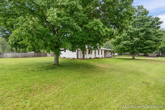 7836 Elbow Drive, Jenison, MI 49428