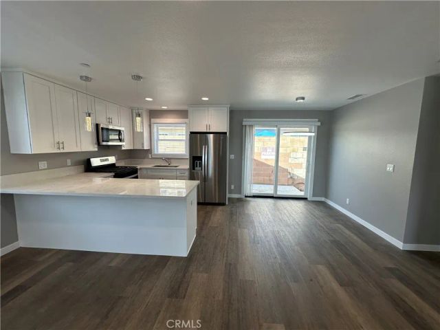 211 N Parker Street, Orange, CA 92868