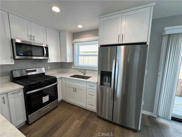 211 N Parker Street, Orange, CA 92868