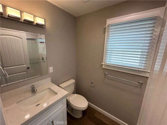 211 N Parker Street, Orange, CA 92868