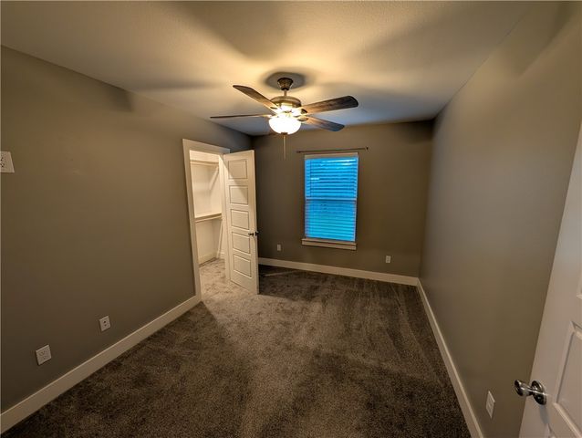 4914 Nell St, Corpus Christi, TX 78411