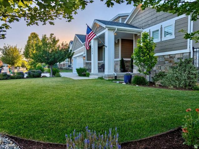 1332 W SALMON CADDIS DR, Bluffdale, UT 84065