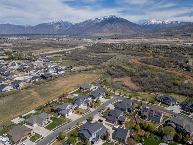1332 W SALMON CADDIS DR, Bluffdale, UT 84065