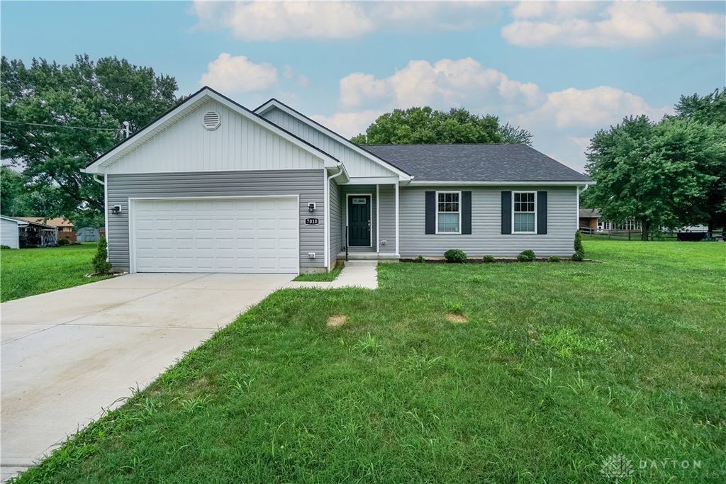 7010 Miami View Drive, Franklin, OH 45005
