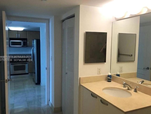 2101 Brickell Avenue 1902, Miami, FL 33129
