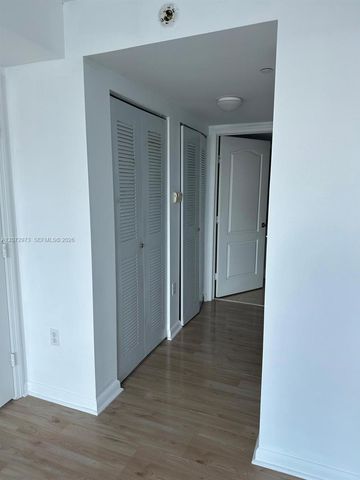 2101 Brickell Avenue 1902, Miami, FL 33129