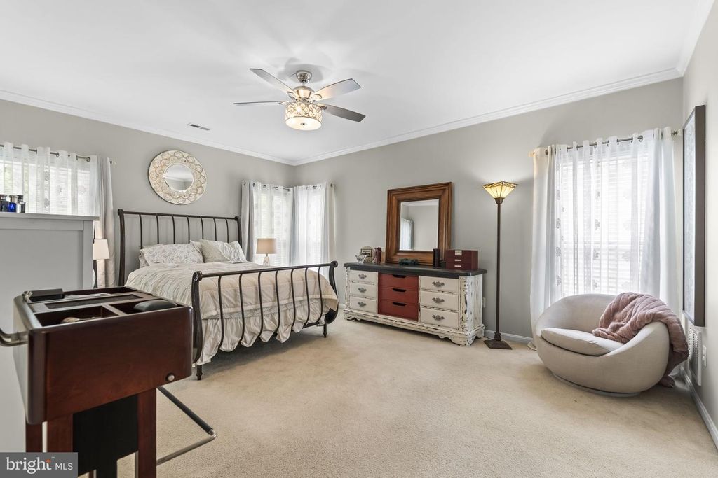 Image 15 of property listing at 126 ENCORE CT, Centreville, MD 21617