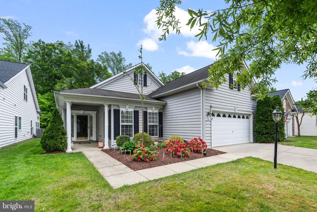 Image 3 of property listing at 126 ENCORE CT, Centreville, MD 21617