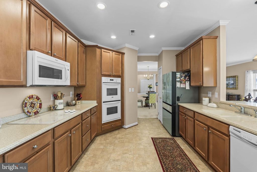 Image 32 of property listing at 126 ENCORE CT, Centreville, MD 21617