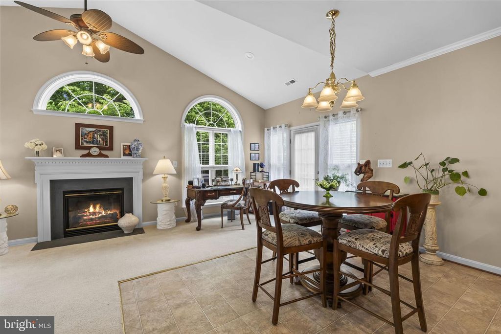 Image 39 of property listing at 126 ENCORE CT, Centreville, MD 21617