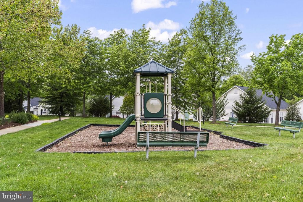 Image 55 of property listing at 126 ENCORE CT, Centreville, MD 21617