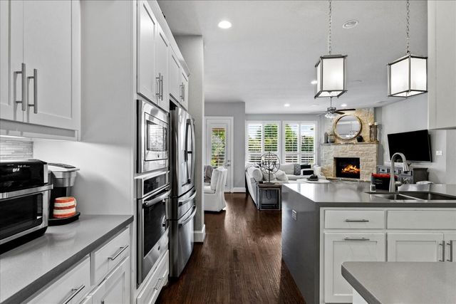 2800 Damsel Madison Lane, Lewisville, TX 75056