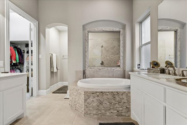 2800 Damsel Madison Lane, Lewisville, TX 75056