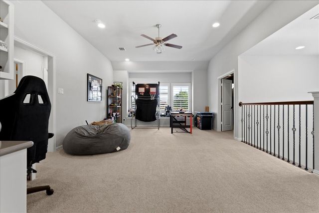 2800 Damsel Madison Lane, Lewisville, TX 75056