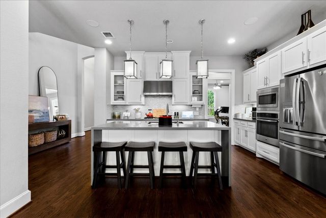2800 Damsel Madison Lane, Lewisville, TX 75056