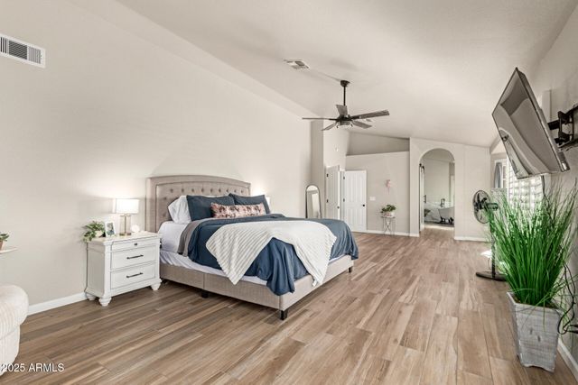 408 E SOUTH FORK Drive, Phoenix, AZ 85048