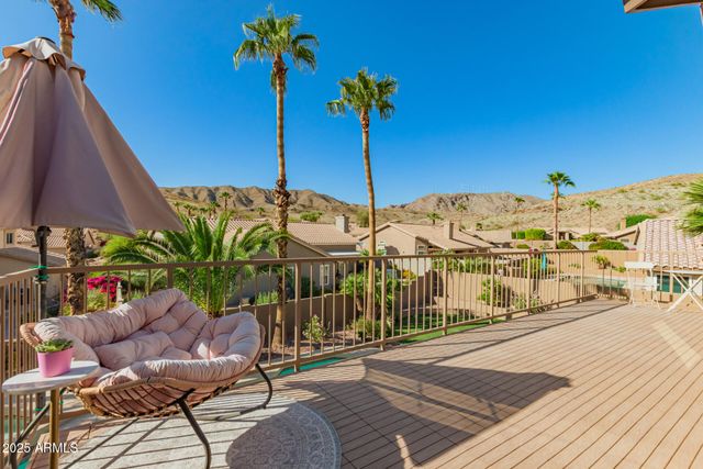 408 E SOUTH FORK Drive, Phoenix, AZ 85048