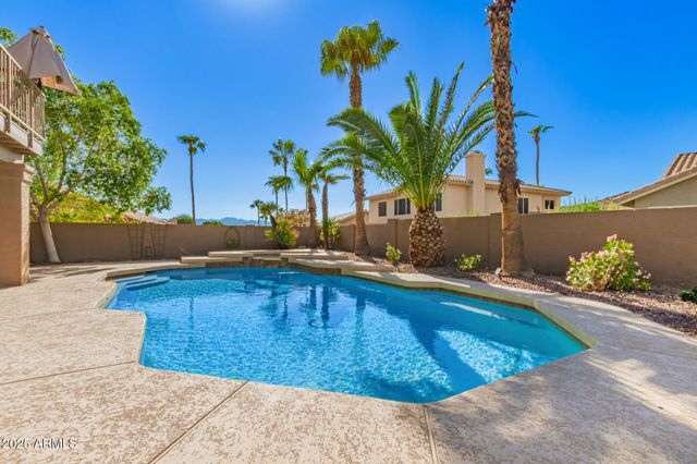 408 E SOUTH FORK Drive, Phoenix, AZ 85048