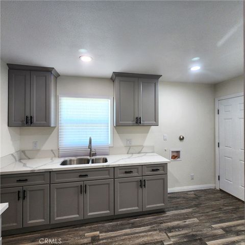 390 N 4th Street, Colton, CA 92324