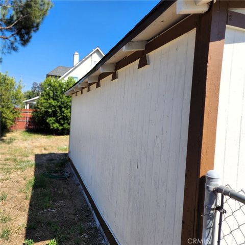 390 N 4th Street, Colton, CA 92324