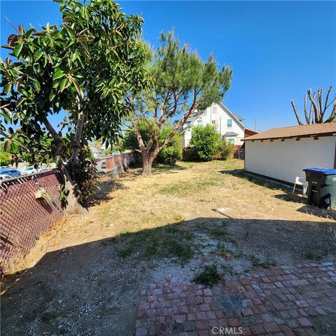 390 N 4th Street, Colton, CA 92324