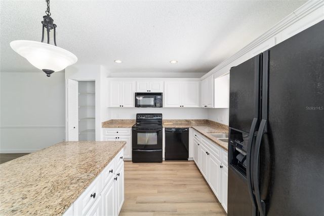 9725 SW 94 TERRACE C, Ocala, FL 34481